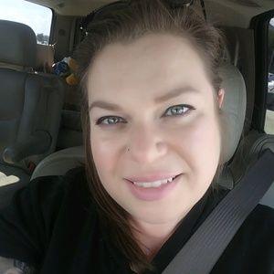 Meet your Posher, Jesica lee